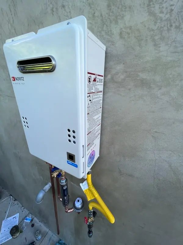 Tankless water heater installation for Menlo Park homes